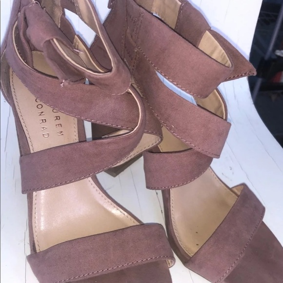 Chunky heels - Picture 2 of 3